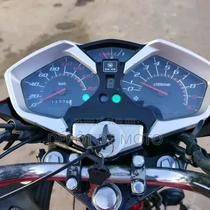 Nouveau Honda Autre 2025 Rouge