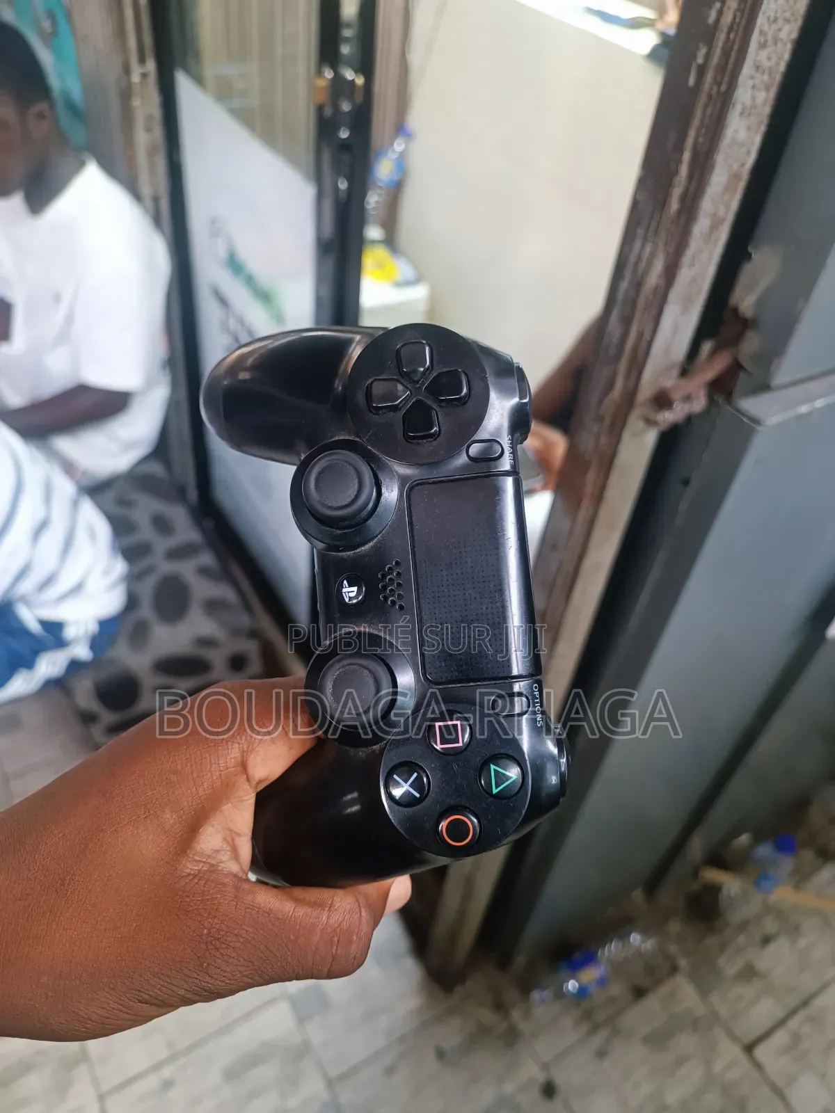 Sony Playstation 4 Slim. 500 Go Ou 1 To. Slim Avec Plus De 5 Jeux