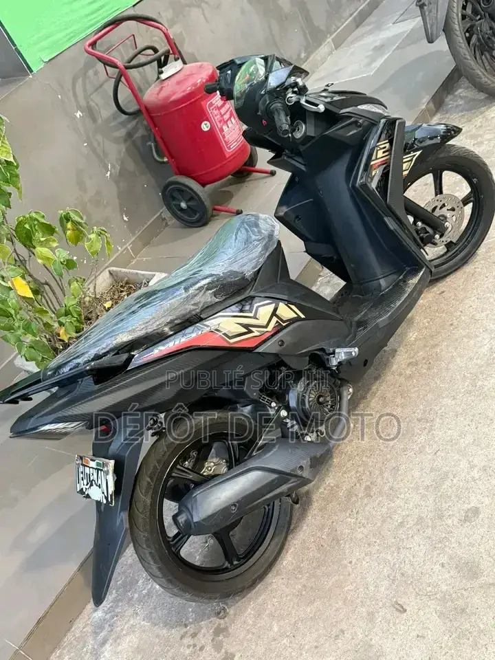 Nouveau Yamaha Autre 2025 Noir