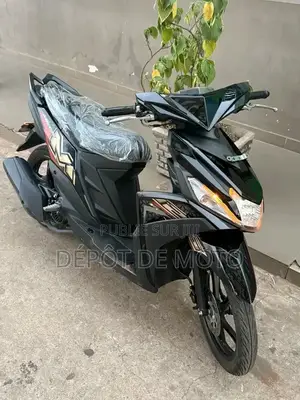 Nouveau Yamaha Autre 2025 Noir