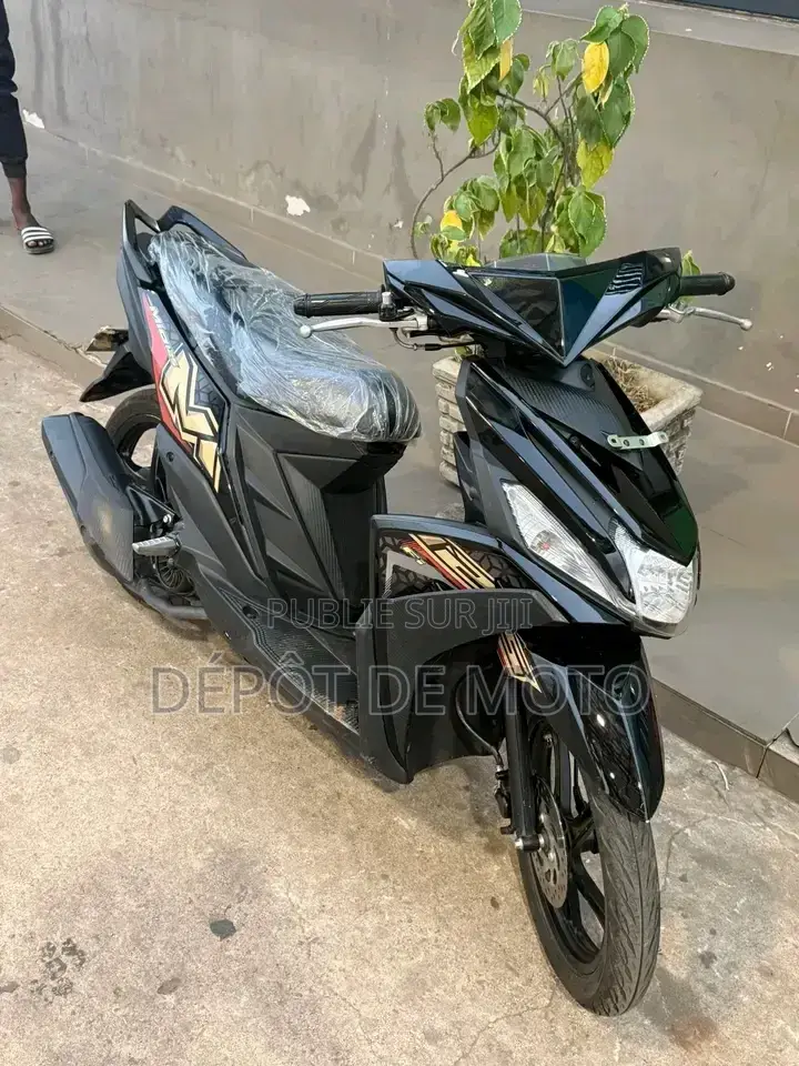 Nouveau Yamaha Autre 2025 Noir