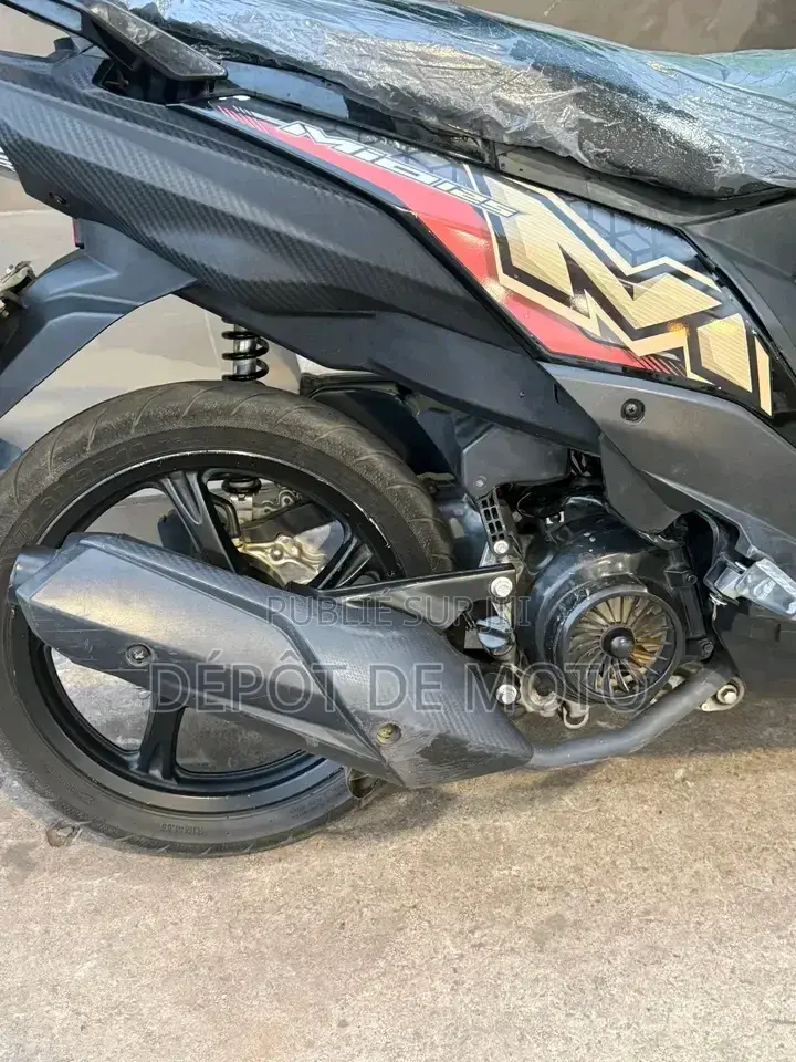 Nouveau Yamaha Autre 2025 Noir