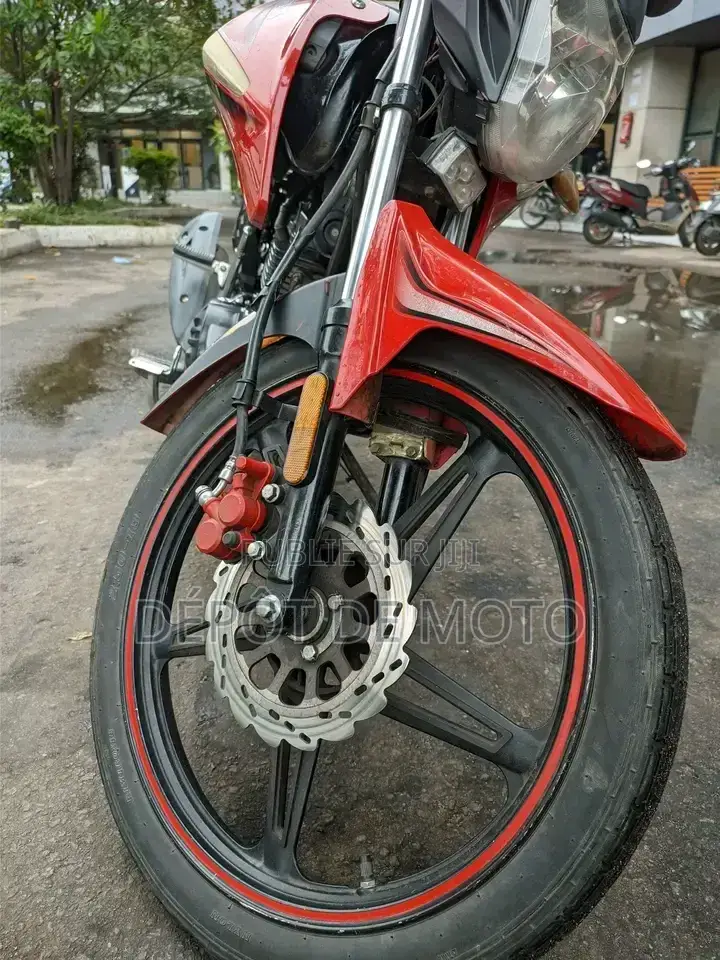 Nouveau Sanya SY150F 2025 Rouge