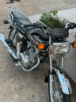 Nouveau Sanya SY125-10 2022 Noir
