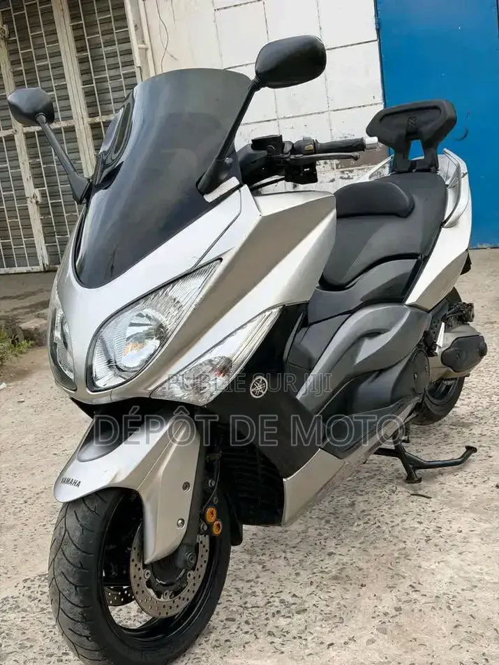 Nouveau Yamaha Autre 2024 Gris