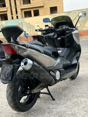 Nouveau Yamaha Autre 2024 Gris