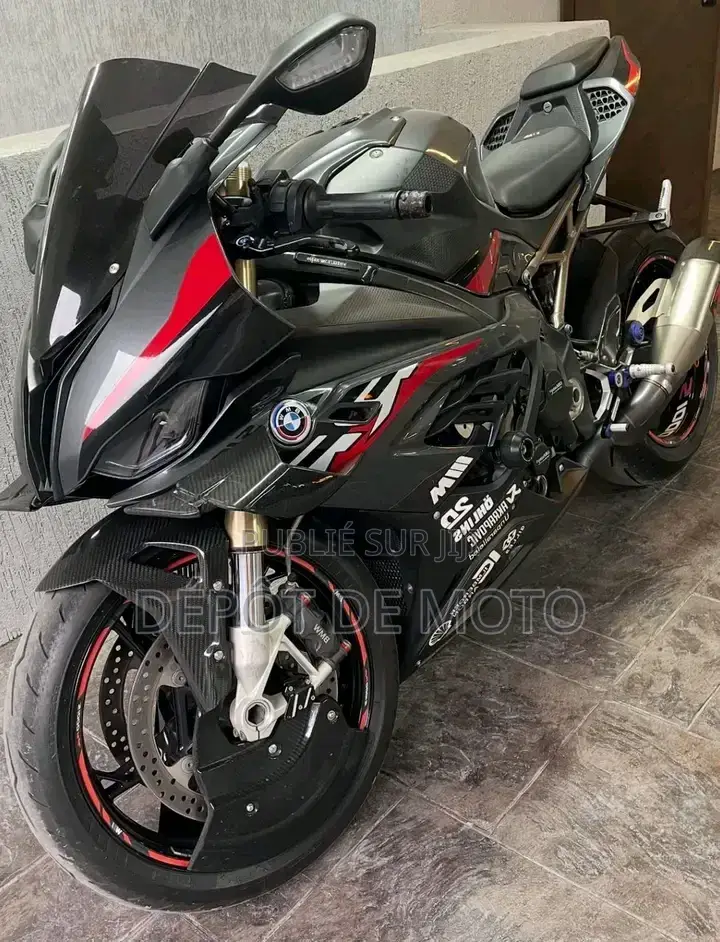 Nouveau BMW S 1000 RR 2022 Noir