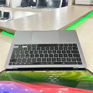 Nouveau Apple MacBook Pro 2022 M2 8GB Apple M2 SSD 256GB