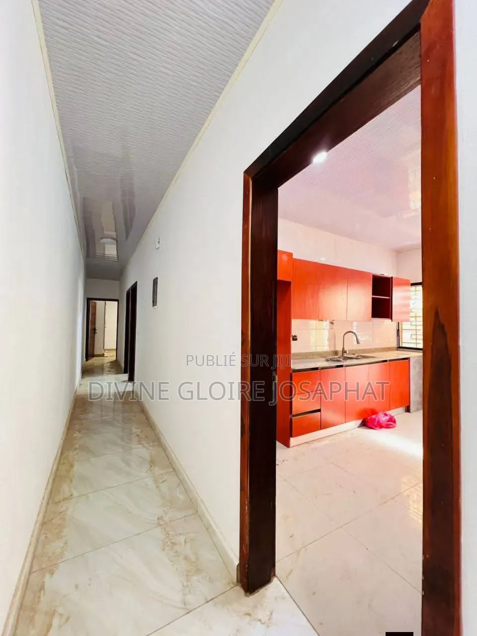4chbre Villa dans Asna Assie, Cocody à Vendre