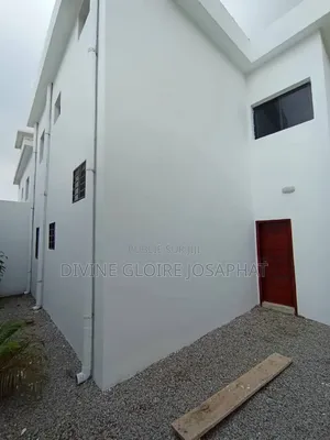 5chbre Duplex dans Asna Assie, Cocody à Vendre