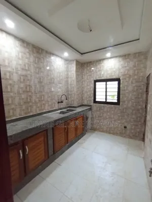 5chbre Duplex dans Asna Assie, Cocody à Vendre