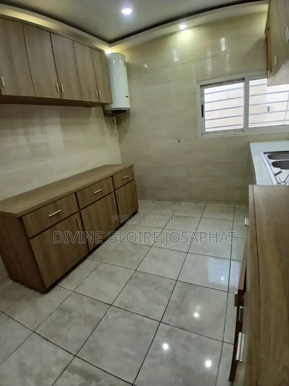 5chbre Duplex dans Asna Assie, Cocody à Vendre