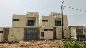 3chbre Duplex dans Asna Assie, Bingerville à Vendre