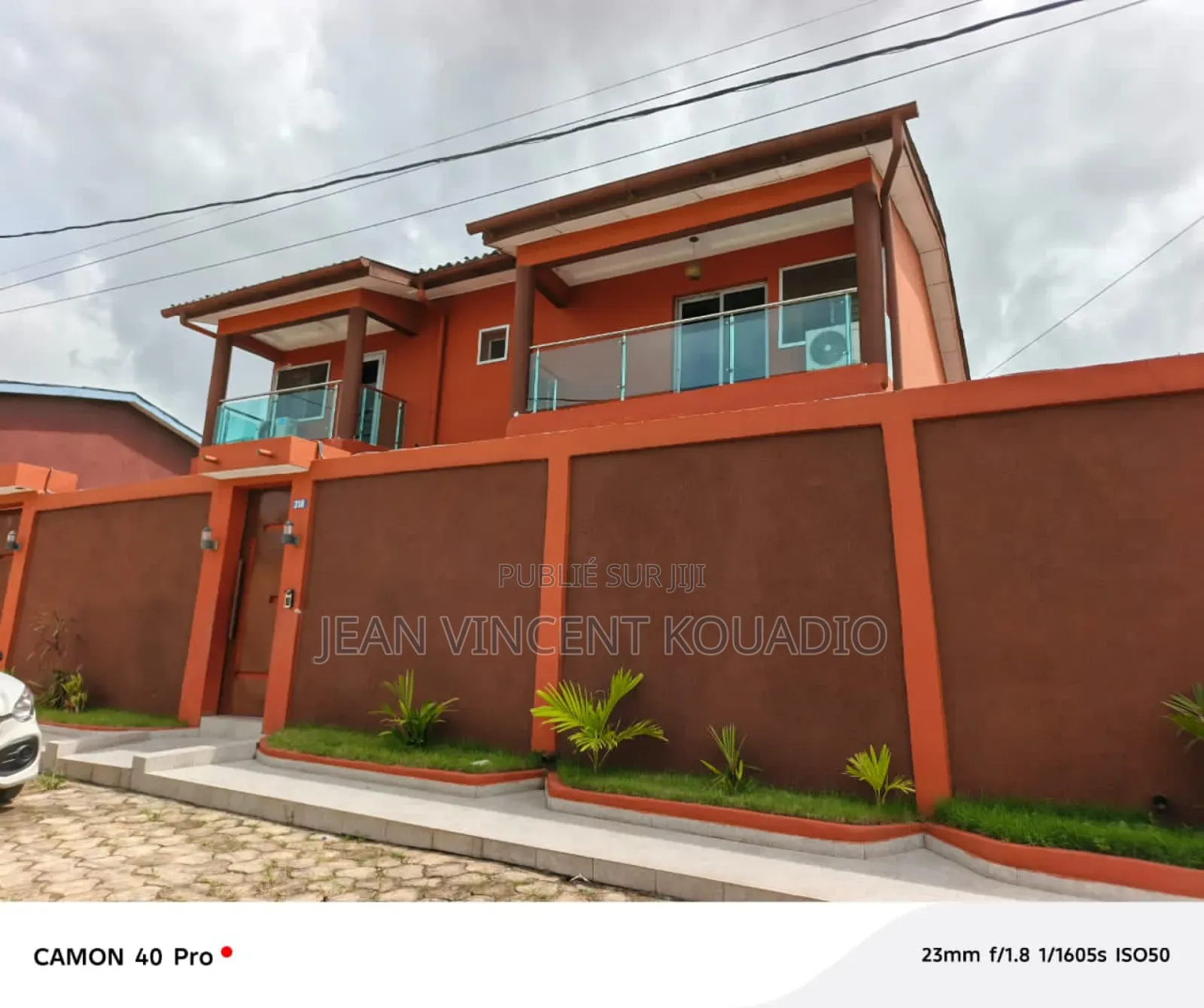 Meublé 3chbre Villa dans Particulier, Cocody à Vendre