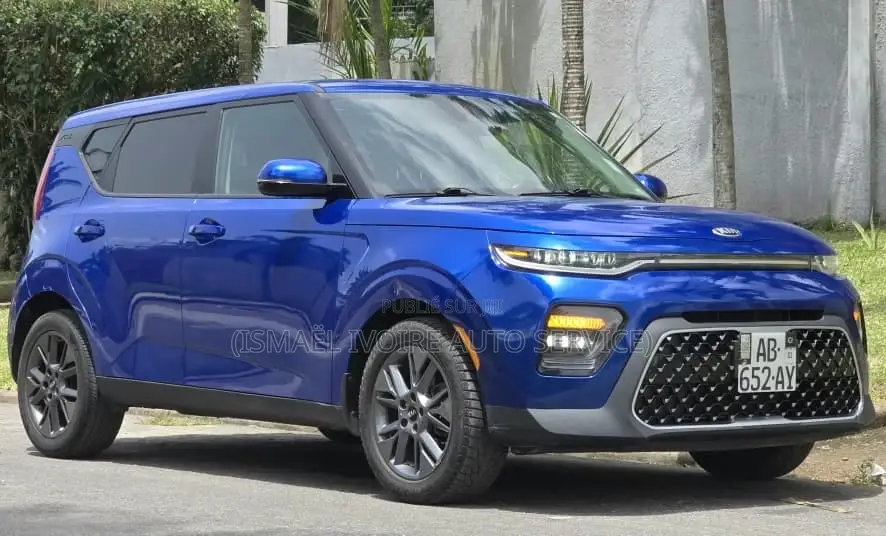 Kia Âme 2022 Bleu