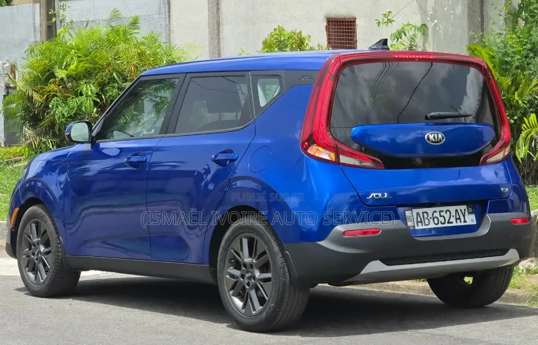 Kia Âme 2022 Bleu