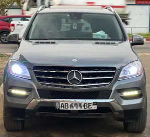 Mercedes-Benz M Class ML350 4MATIC 4dr SUV AWD (3.5L 6cyl 7A) 2014 Gris