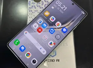 Nouveau Tecno Camon 40 256 GB Vert