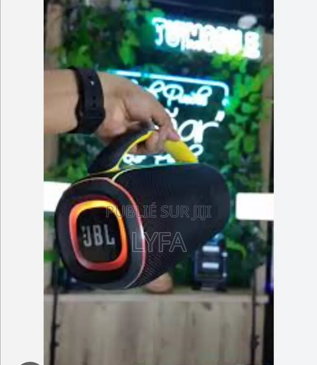 JBL Boombox P28 Pro