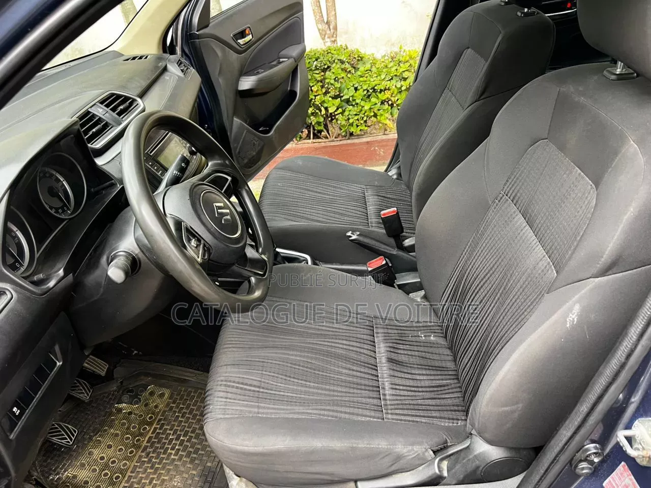 Suzuki Dzire 2024 Bleu