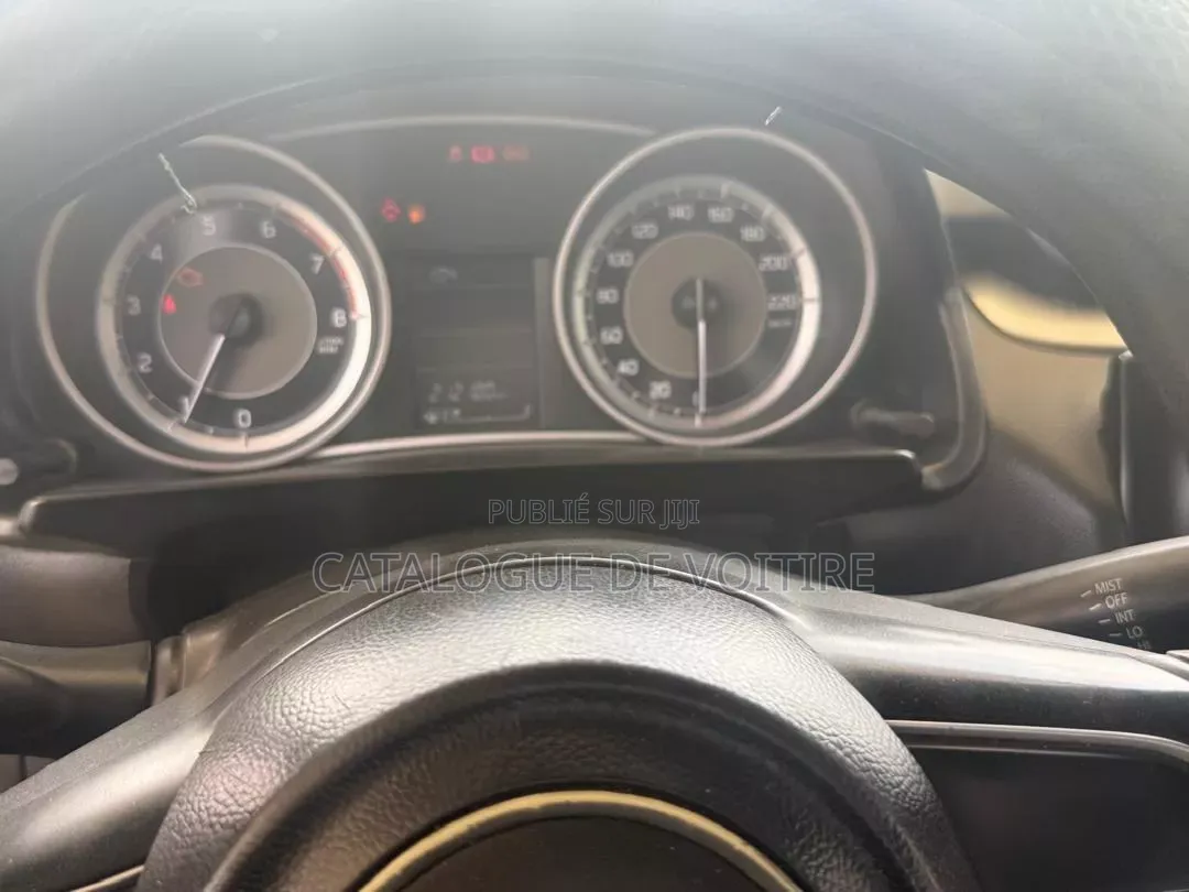 Suzuki Dzire 2023 Bleu