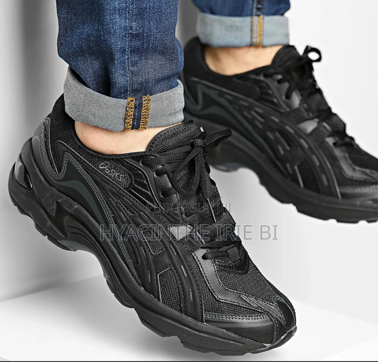 Sneakers Acics Authentique Original Qualité Irréprochable