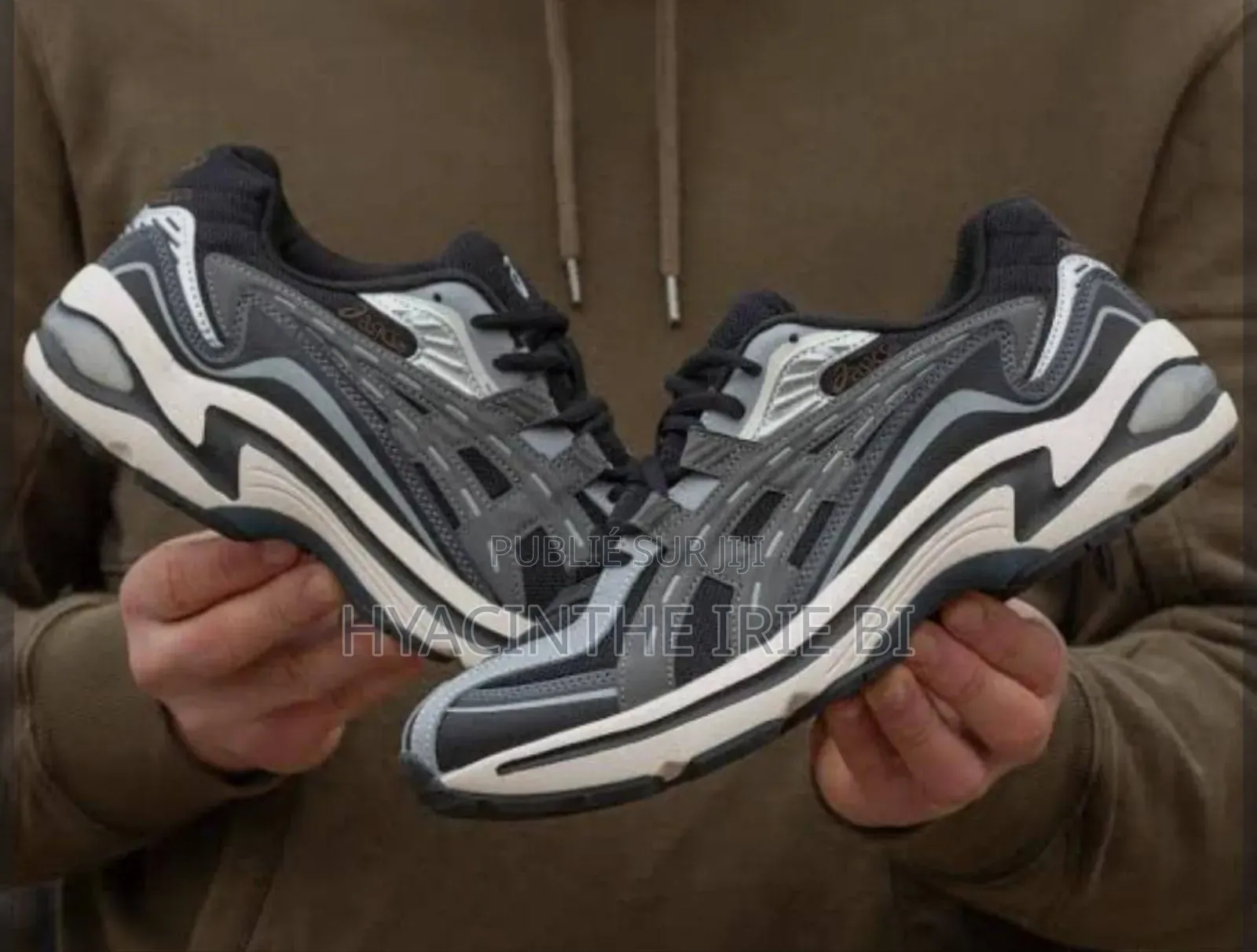 Sneakers Acics Authentique Original Qualité Irréprochable