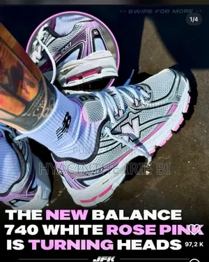 Sneakers New Balance Et Louis Vuitton Authentique Original Qualité