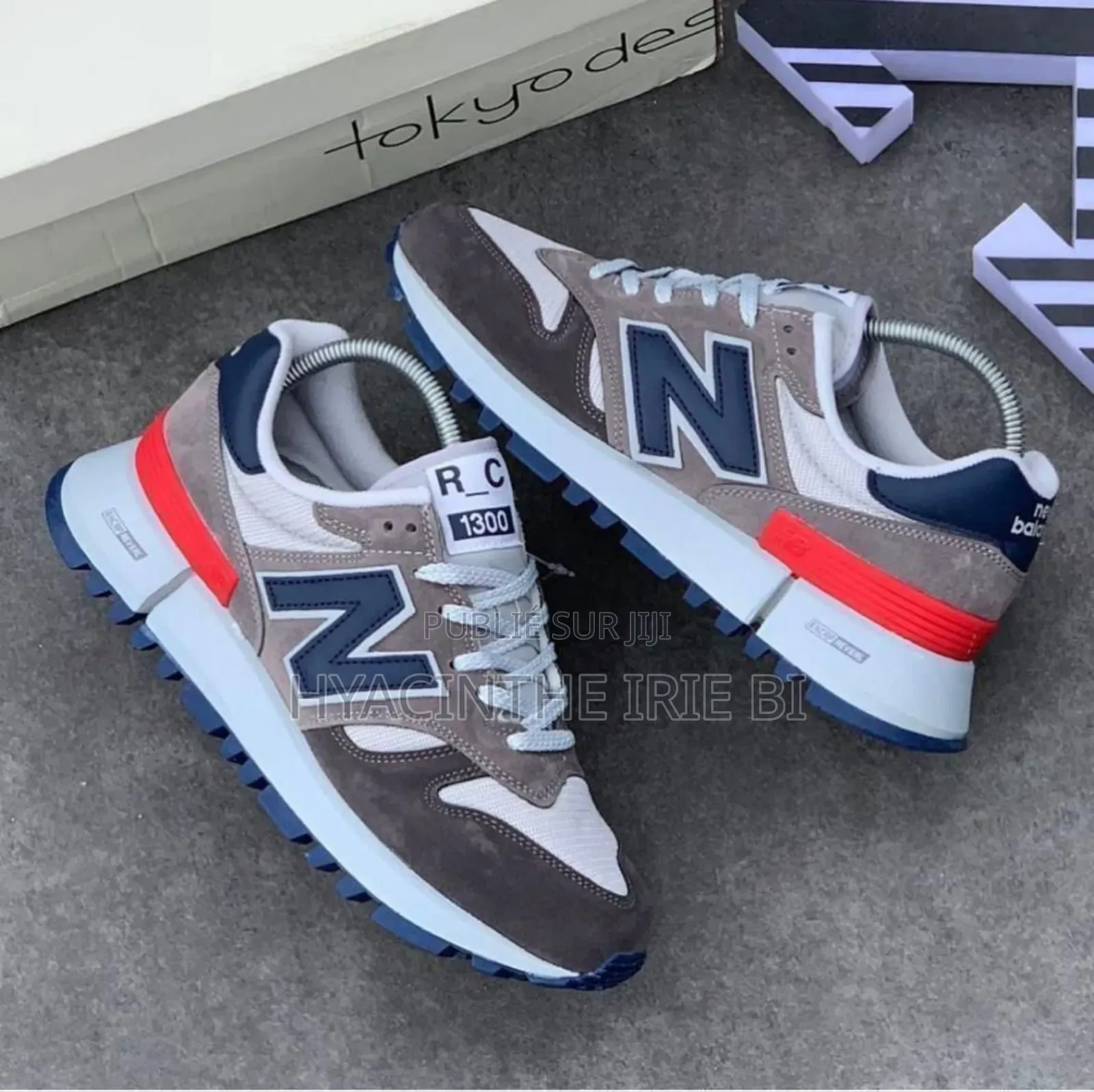 Sneakers New Balance Et Louis Vuitton Authentique Original Qualité