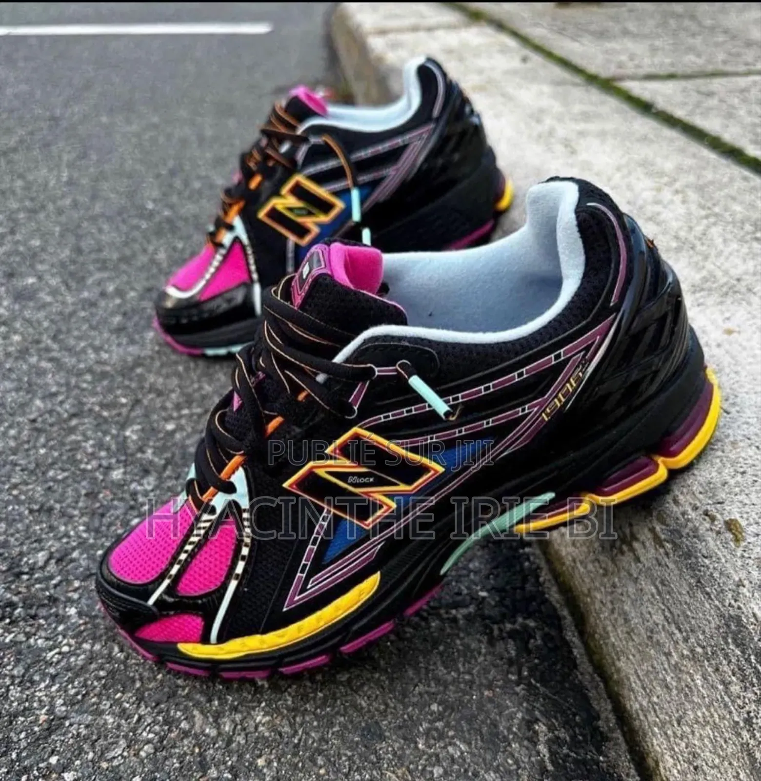 Sneakers New Balance Et Louis Vuitton Authentique Original Qualité
