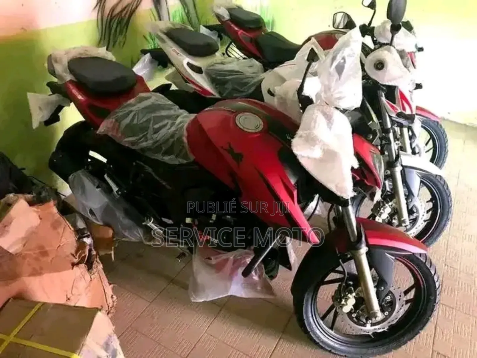 Nouveau TVS Apache 180 RTR 2024 Autre