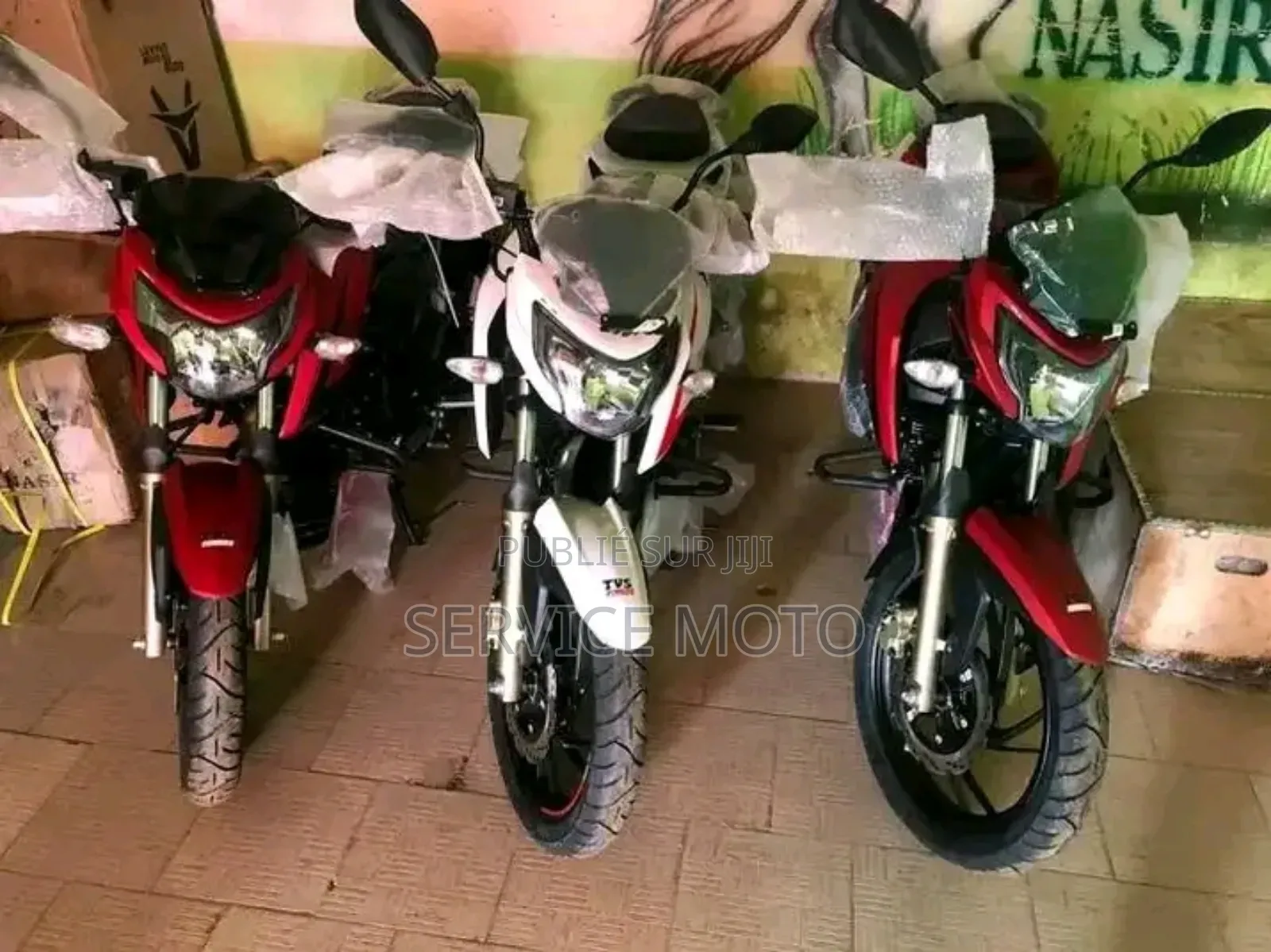 Nouveau TVS Apache 180 RTR 2024 Autre