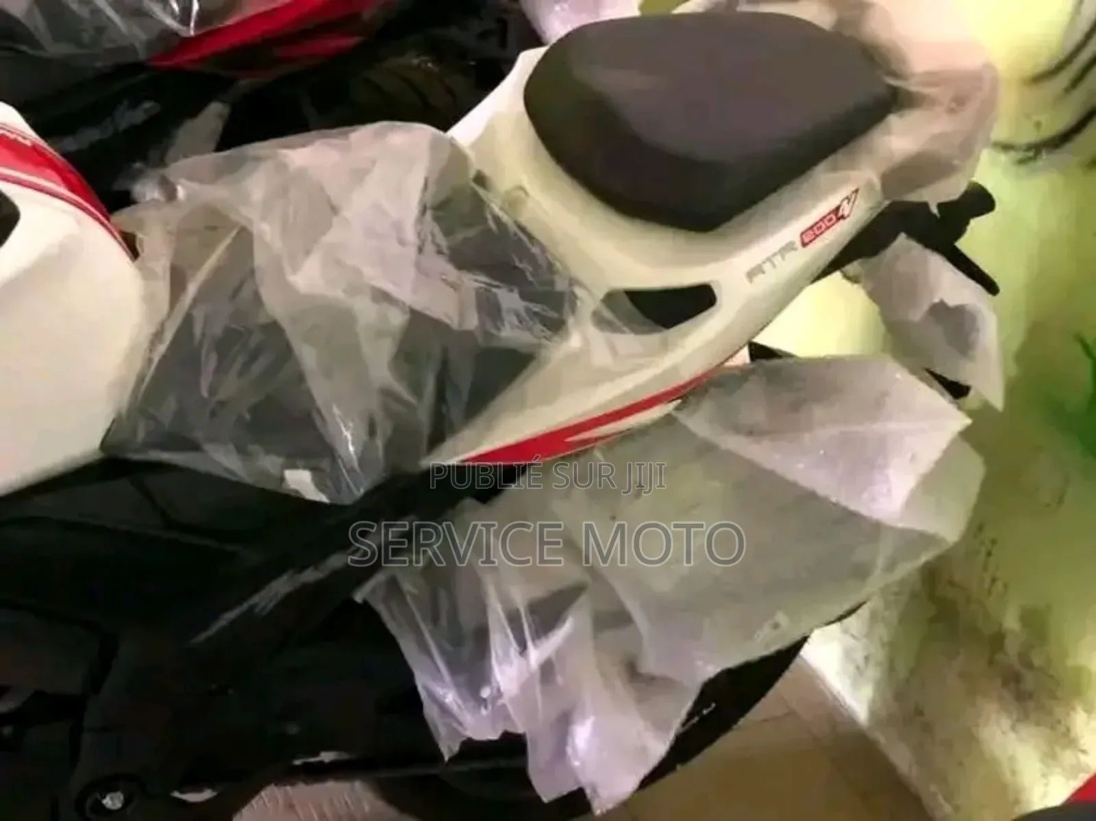 Nouveau TVS Apache 180 RTR 2024 Autre