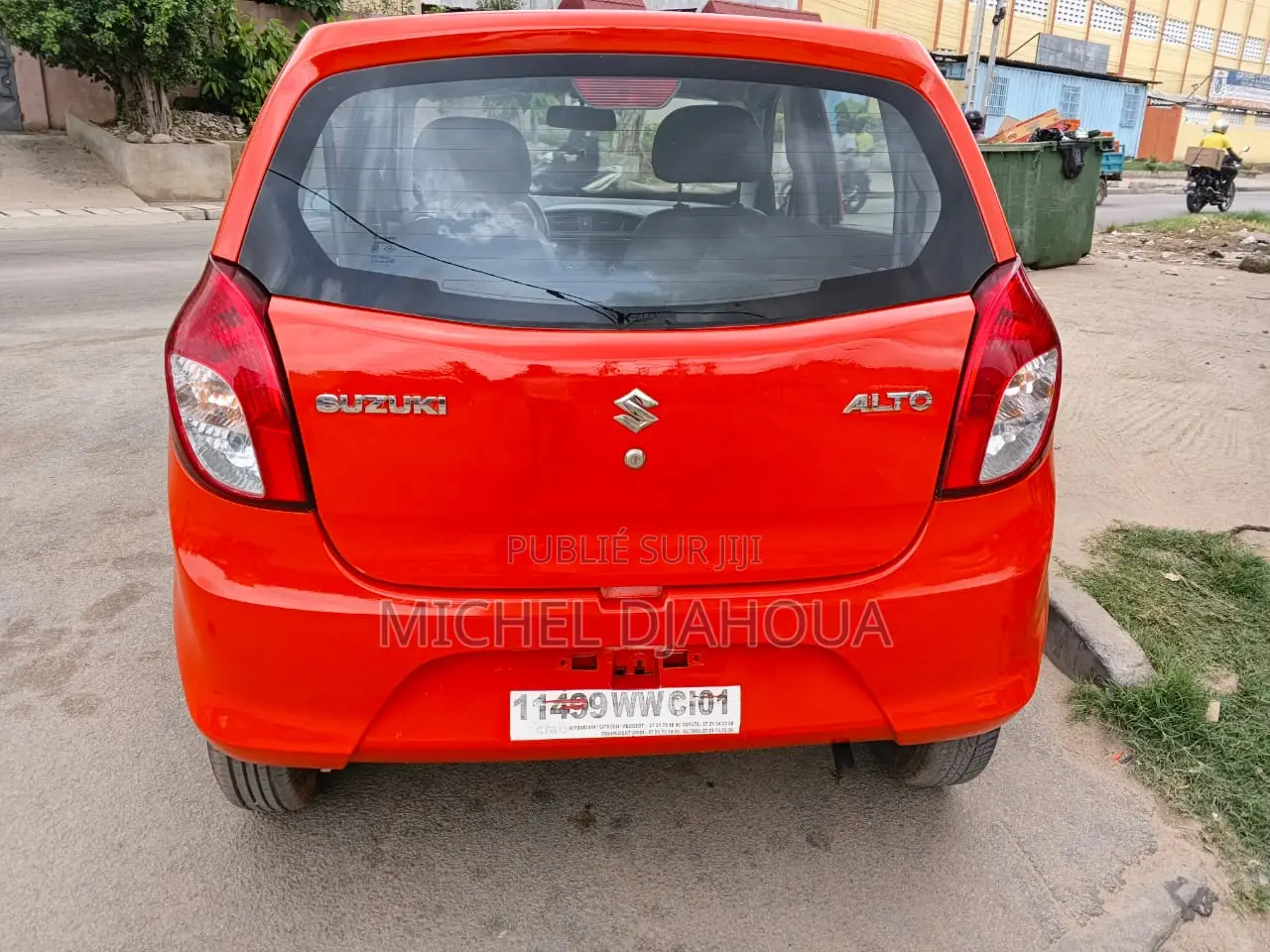 Suzuki Alto 2023 Orange