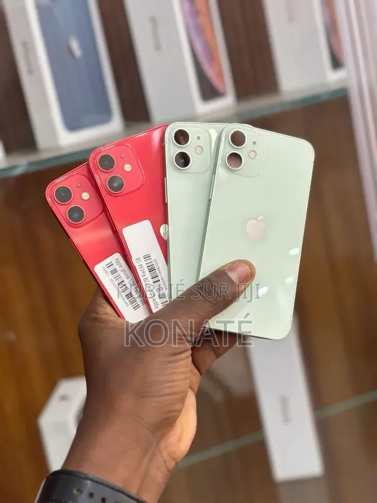Nouveau Apple iPhone 12 128 GB Gris