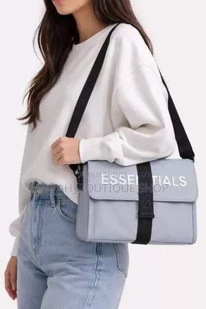 Sacoche Essentials