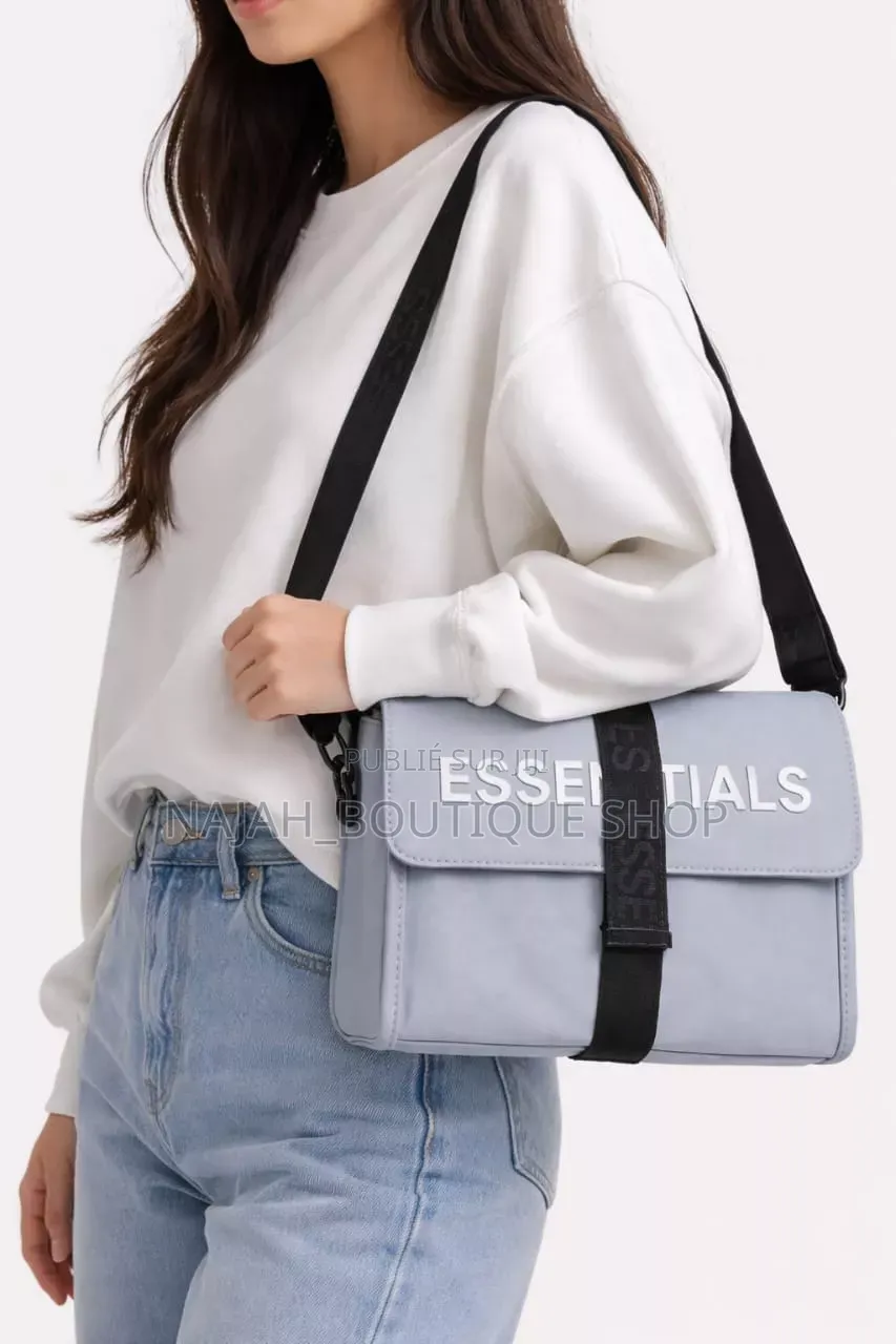 Sacoche Essentials