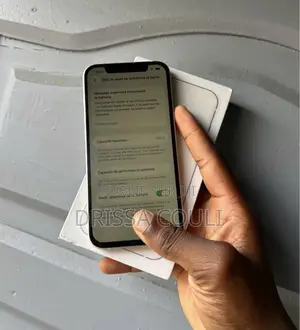 Nouveau Apple iPhone 13 128 GB Blanc