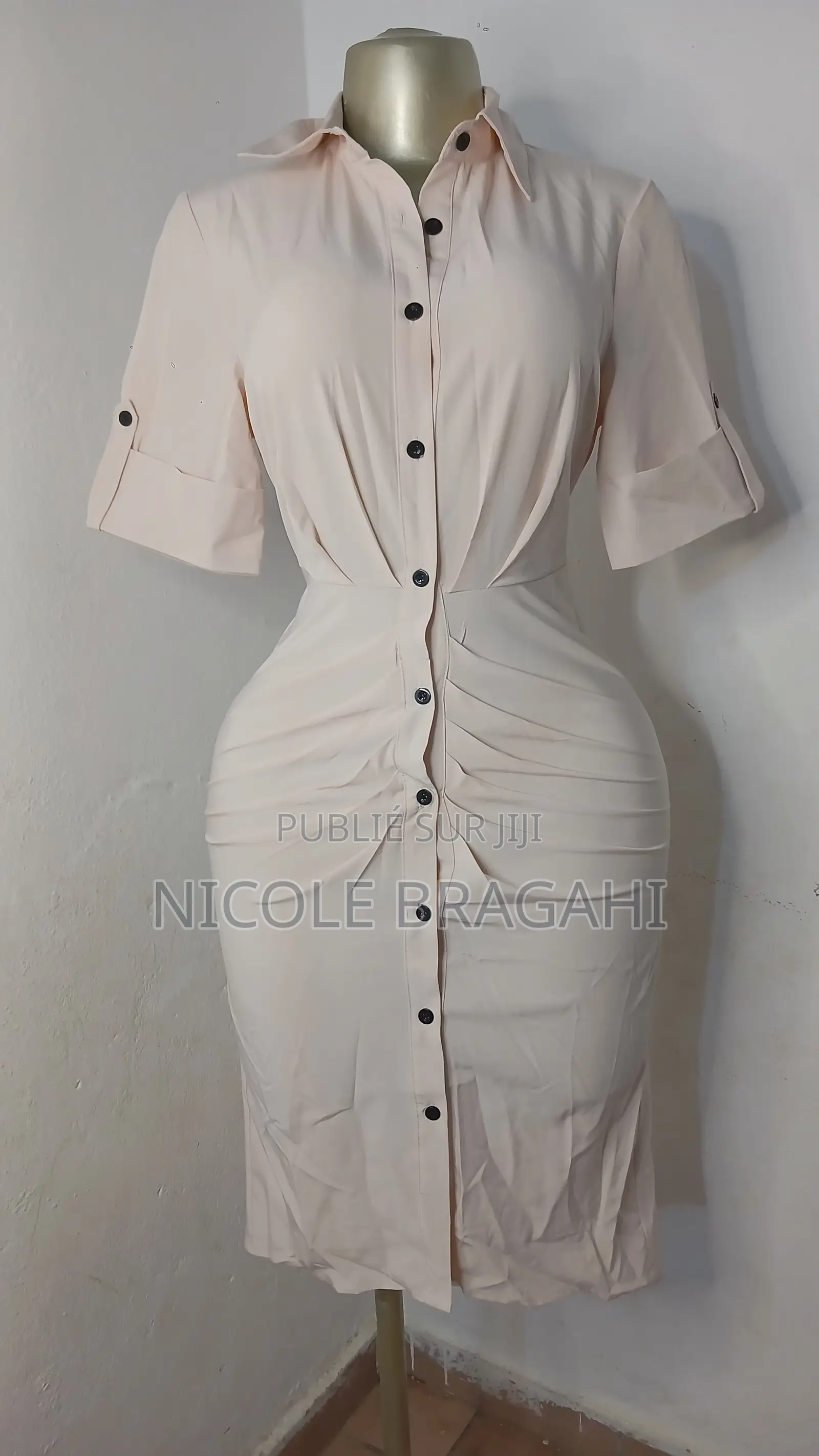Vente De Vêtements