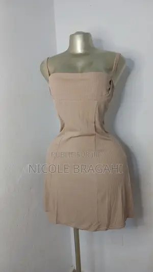 Vente De Vêtements