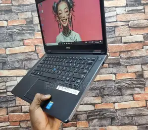 Nouveau Dell Latitude 5450 16GB Intel Core i5 SSD 512GB