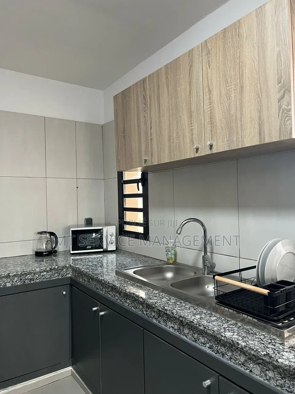 Meublé 1chbre Appartement dans Mt Services Location, Cocody à Louer