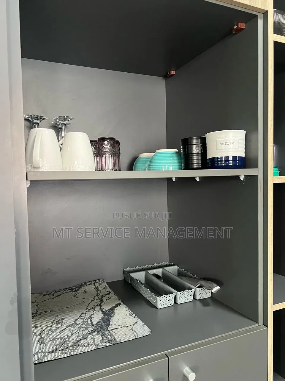 Meublé 1chbre Appartement dans Mt Services Location, Cocody à Louer