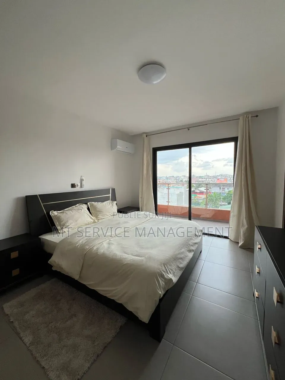 Meublé 1chbre Appartement dans Mt Services Location, Cocody à Louer