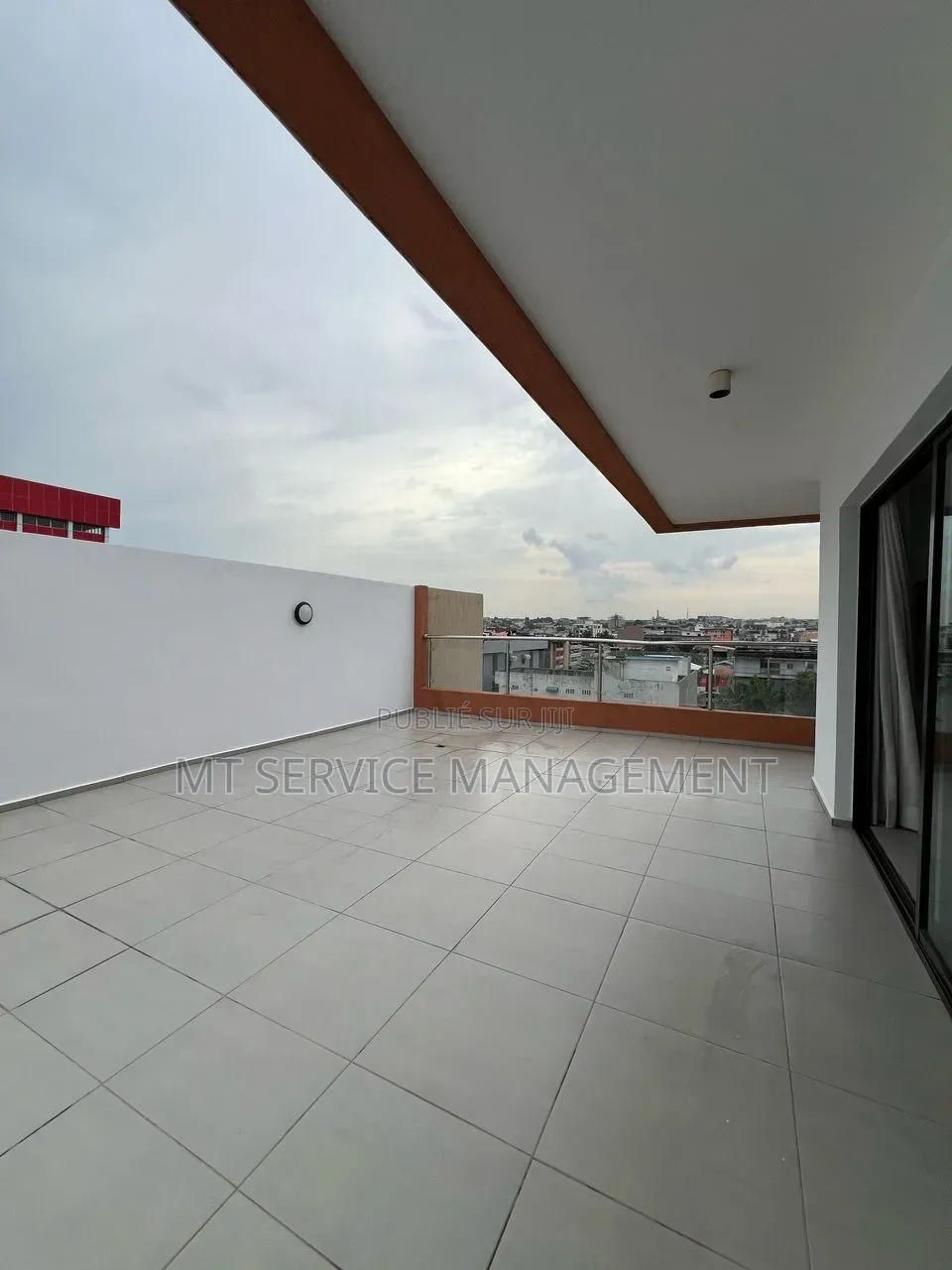 Meublé 1chbre Appartement dans Mt Services Location, Cocody à Louer