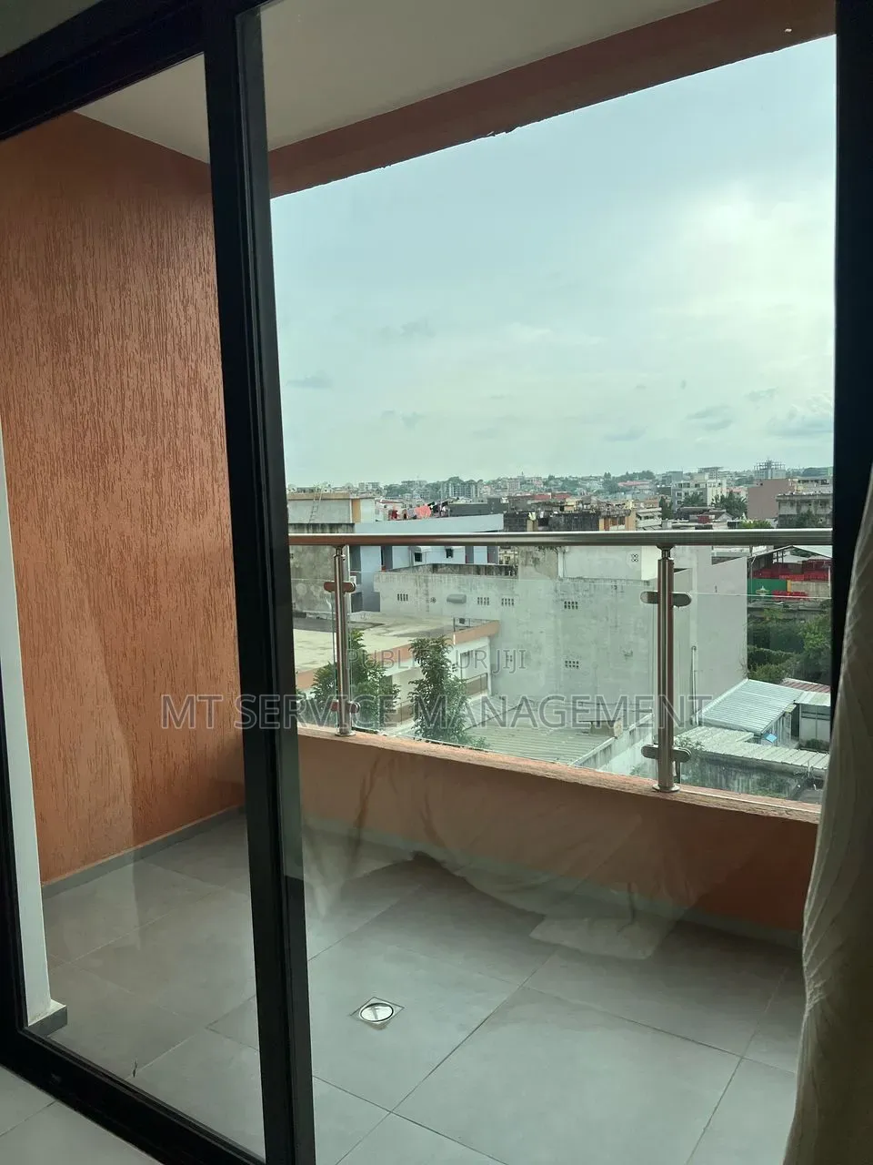 Meublé 1chbre Appartement dans Mt Services Location, Cocody à Louer