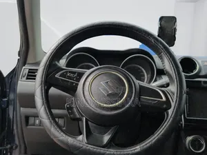Suzuki Swift 2023 Bleu