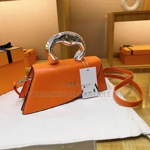 Sac À Main Pour Femme De La Marque Z, Vendu Uniquement en Gros