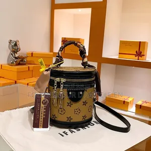 Sac Seau Porte-Bonheur Pour Femme, Vendu Uniquement en Gros