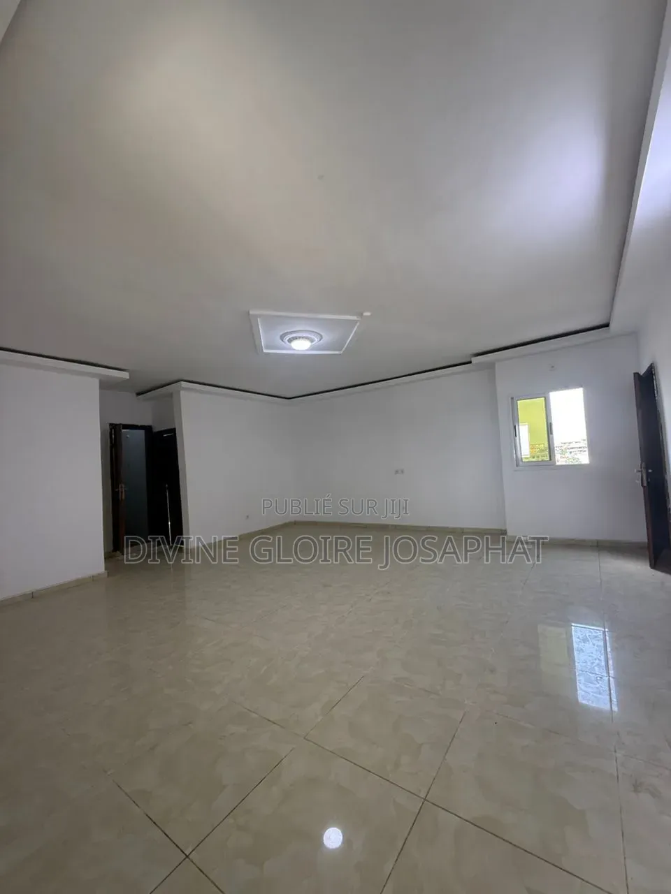 3chbre Appartement dans Asna Assie, Cocody à Vendre